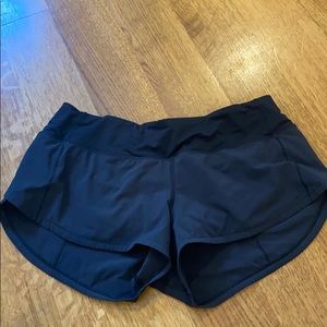 black lululemon athletic shorts